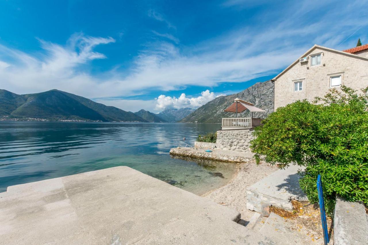 Apartments Mir I Dobro Kotor Extérieur photo